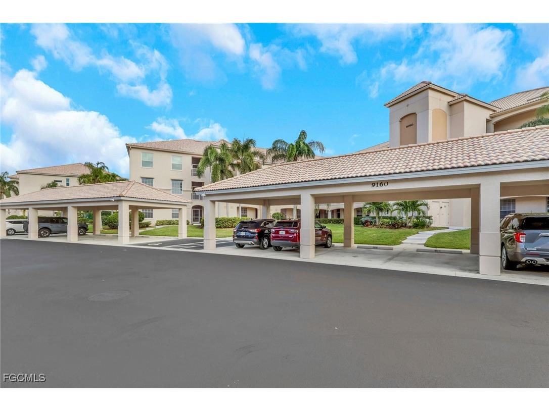 9160 Southmont Cove #102 Fort Myers FL 33908 2025018276 image1