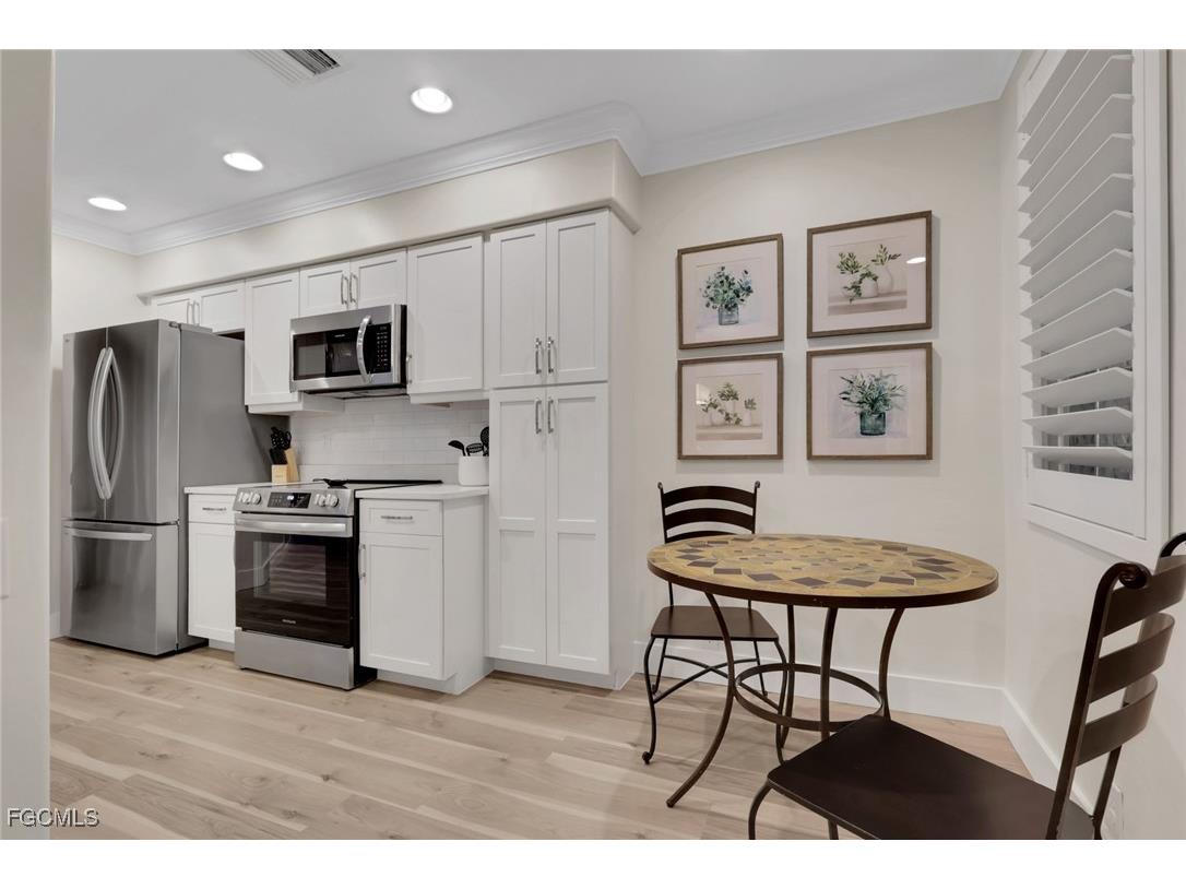 9160 Southmont Cove #102 Fort Myers FL 33908 2025018276 image3