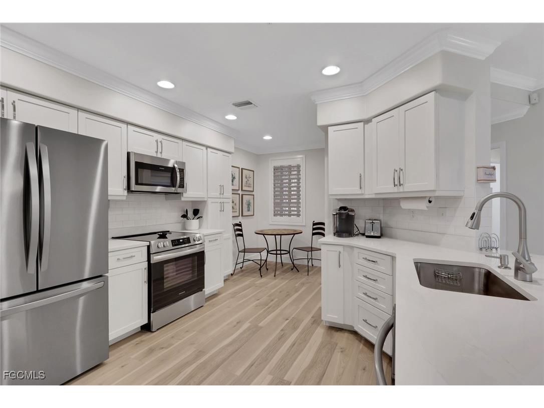 9160 Southmont Cove #102 Fort Myers FL 33908 2025018276 image6