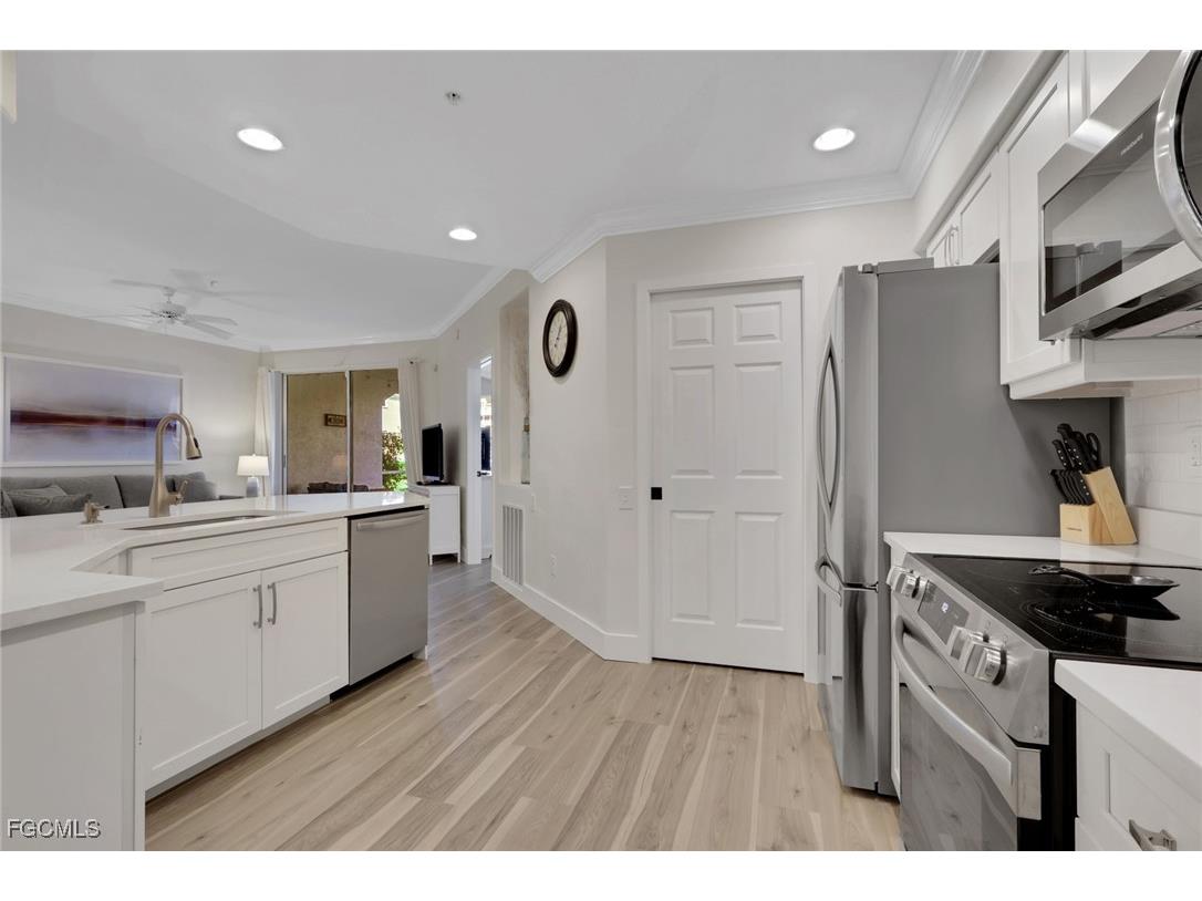 9160 Southmont Cove #102 Fort Myers FL 33908 2025018276 image8