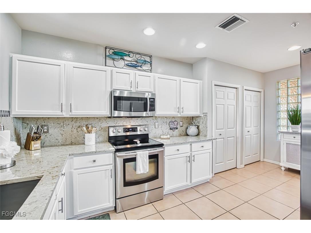 9160 Southmont Cove #309 Fort Myers FL 33908 2026004257 image5