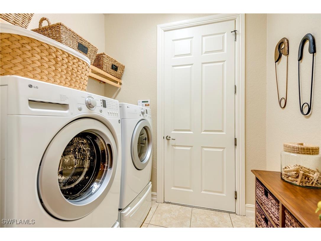 9161 Chula Vista Street #135-2 Naples FL 34113 225074083 image23