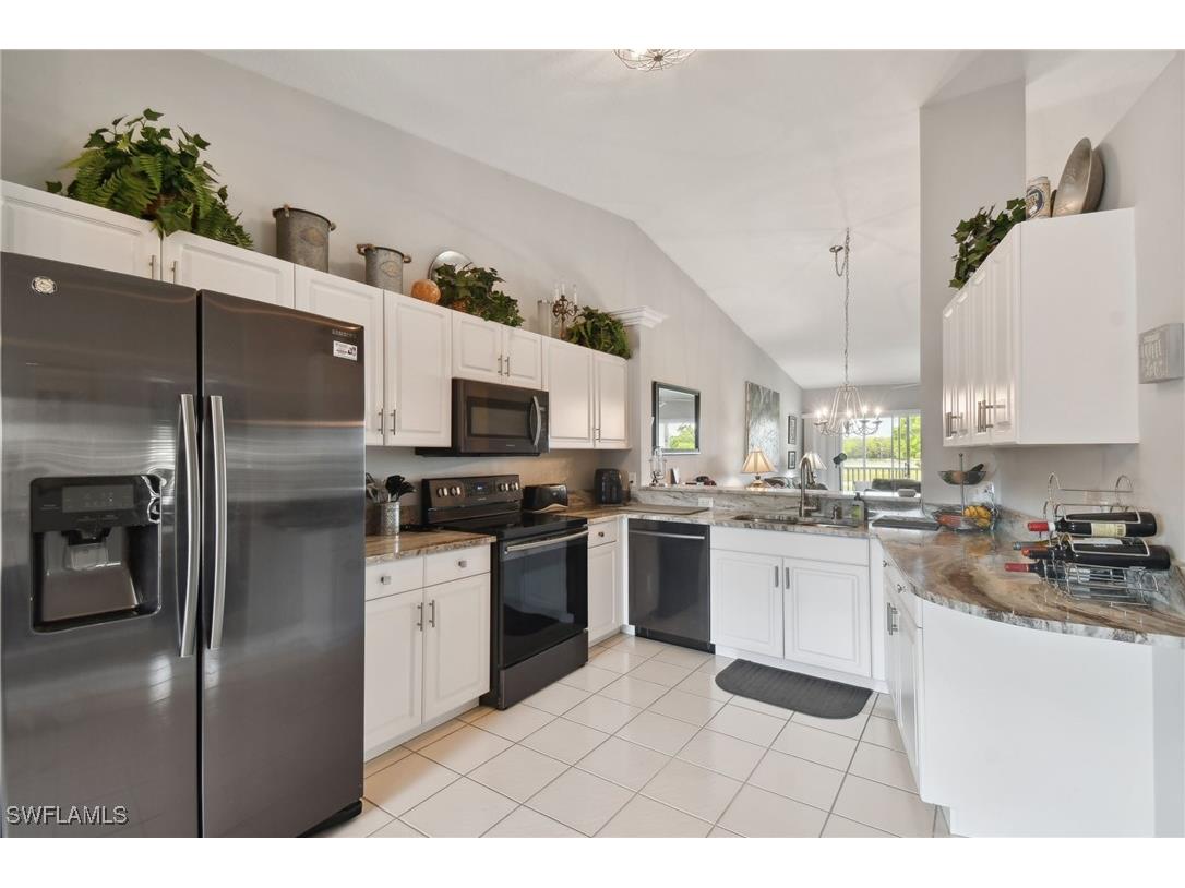 9165 Michael Circle #1002 Naples FL 34113 225083361 image2