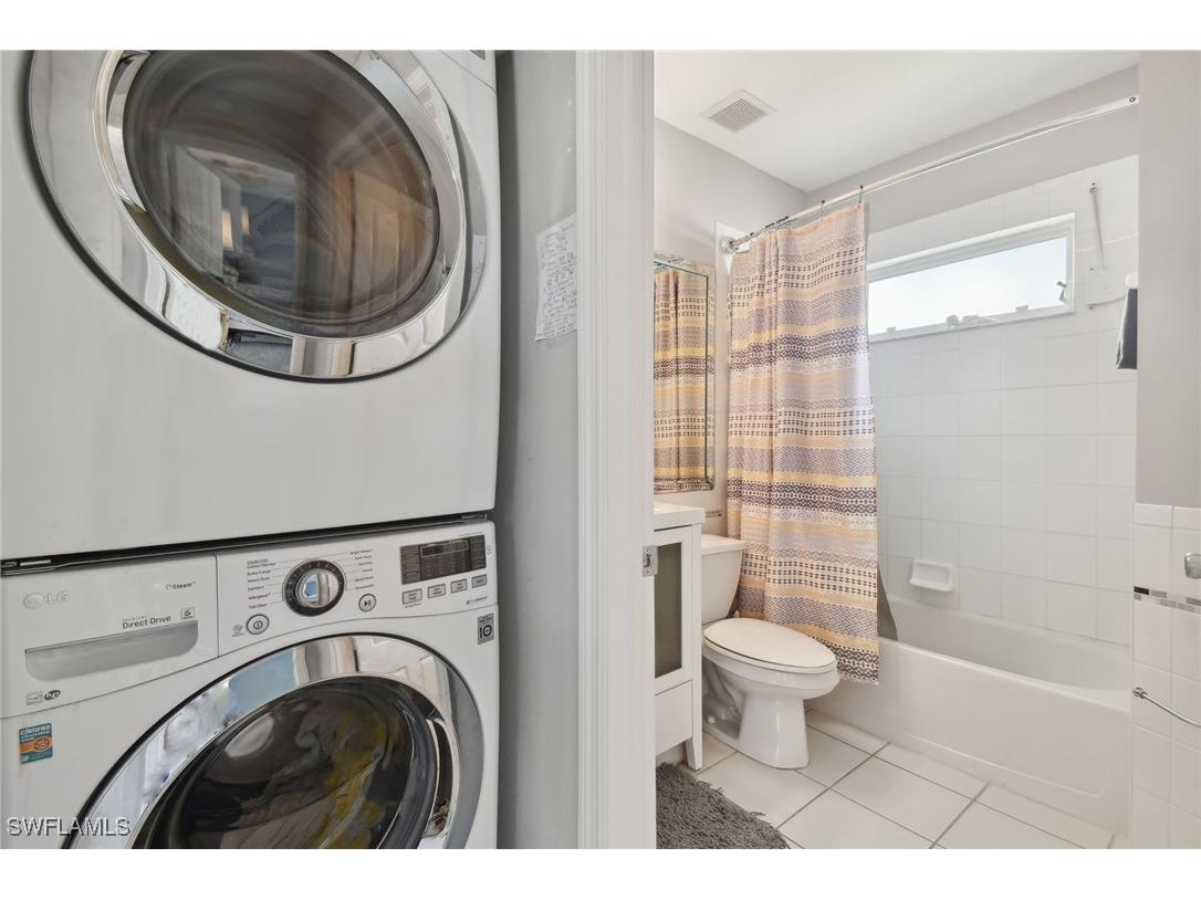 9165 Michael Circle #1002 Naples FL 34113 225083361 image28