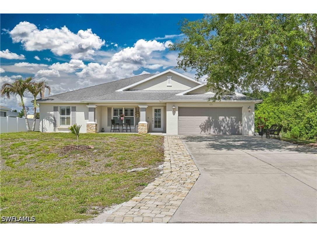 917 Albert Avenue Lehigh Acres FL 33971 226018826 image1
