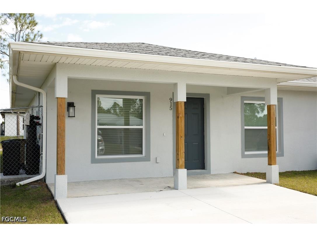 917 Graystone Avenue Lehigh Acres FL 33974 2026026835 image1
