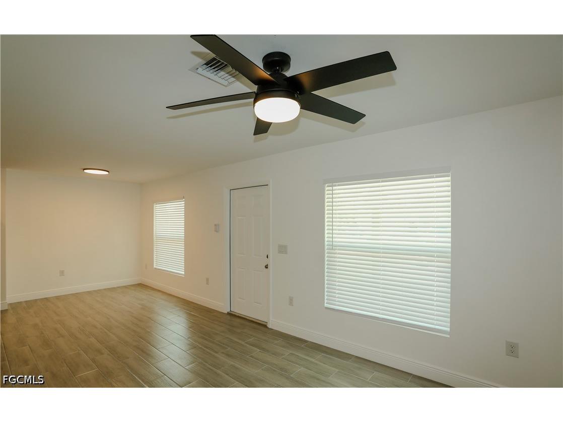 917 Graystone Avenue Lehigh Acres FL 33974 2026026835 image3