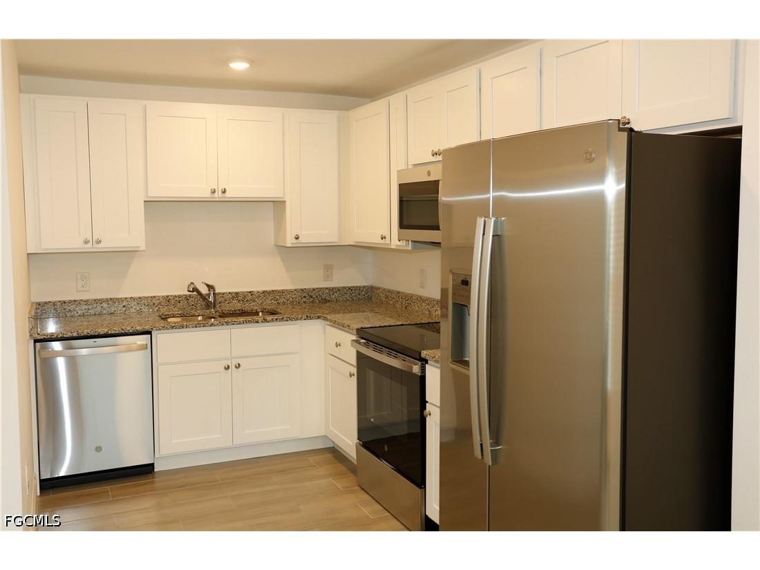 917 Graystone Avenue Lehigh Acres FL 33974 2026026835 image5