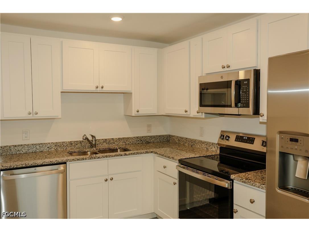 917 Graystone Avenue Lehigh Acres FL 33974 2026026835 image6