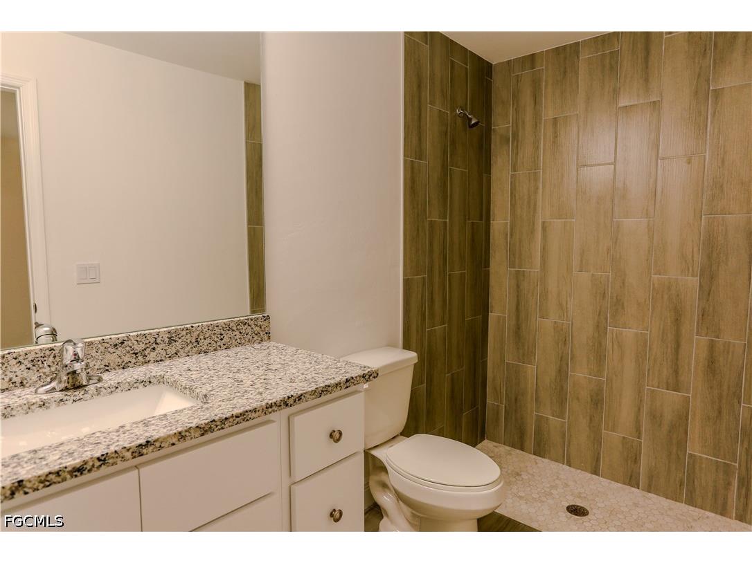 917 Graystone Avenue Lehigh Acres FL 33974 2026026835 image9