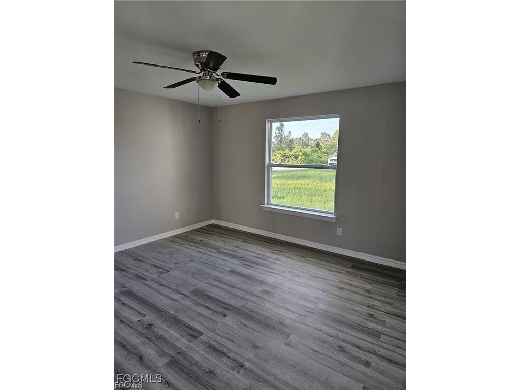 917 Martha Avenue S Lehigh Acres FL 33974 2025004542 image5