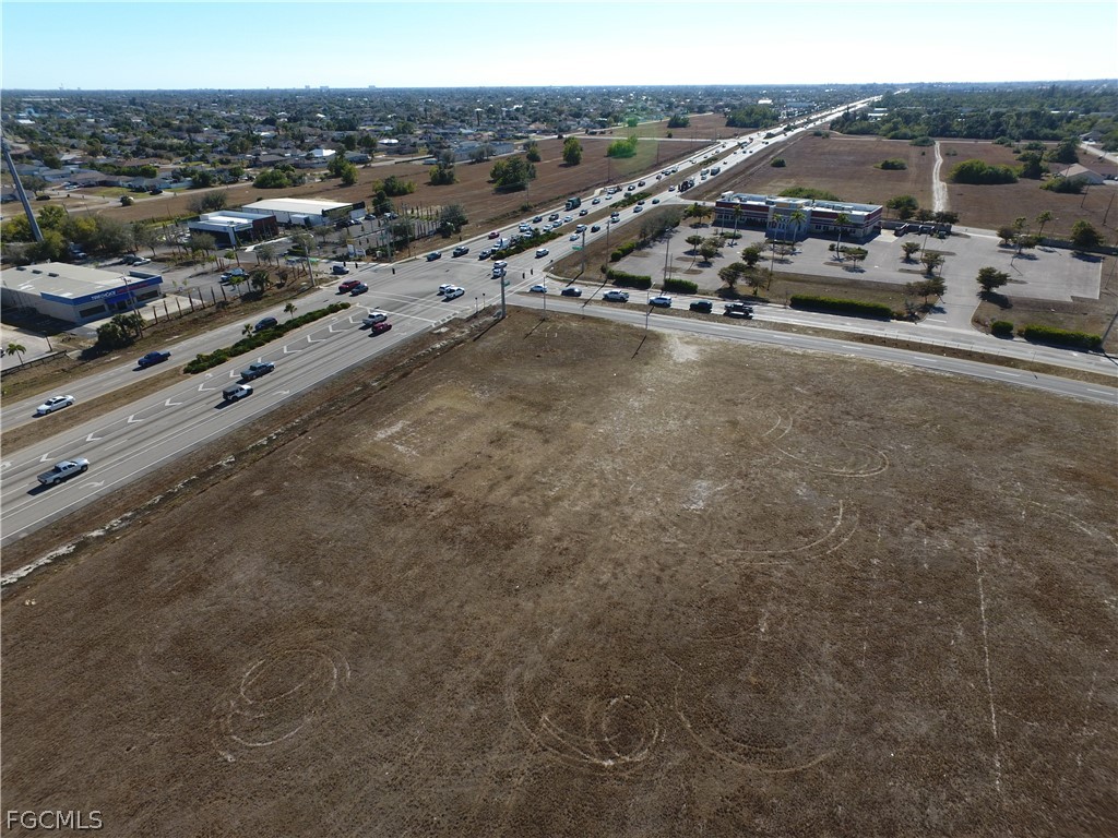 917 NE Pine Island Road Cape Coral FL 33909 2026010761 image6