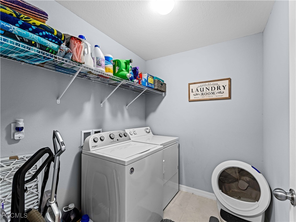 917 NW 13th Avenue Cape Coral FL 33993 2026004720 image31