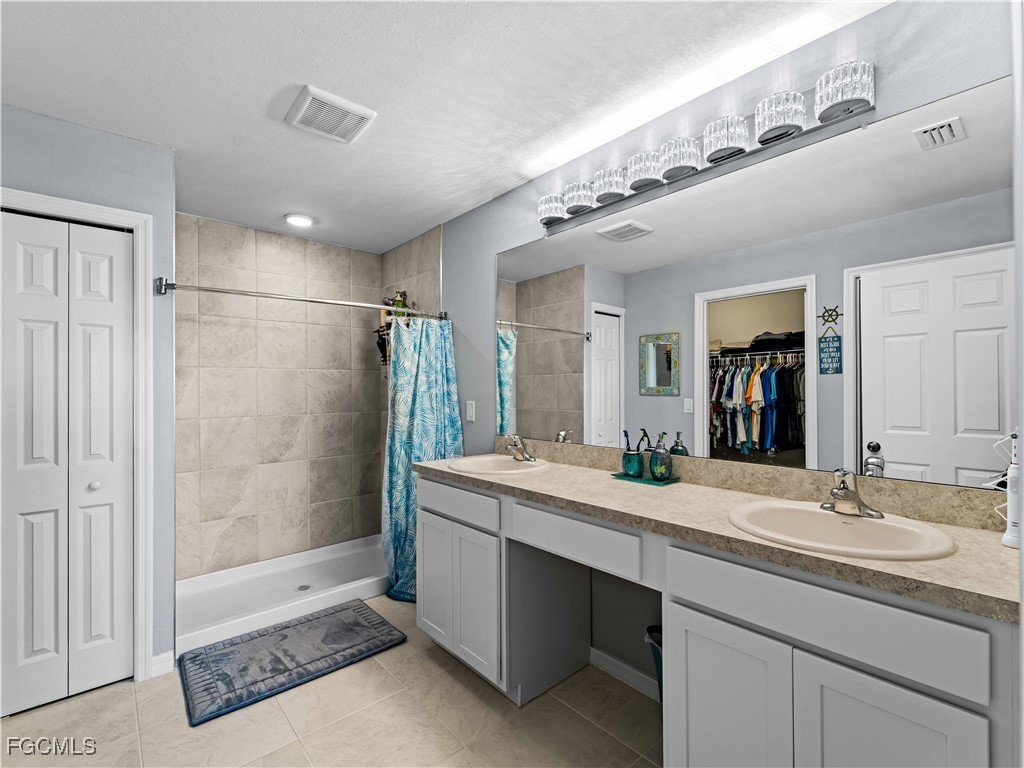 917 NW 13th Avenue Cape Coral FL 33993 2026004720 image37