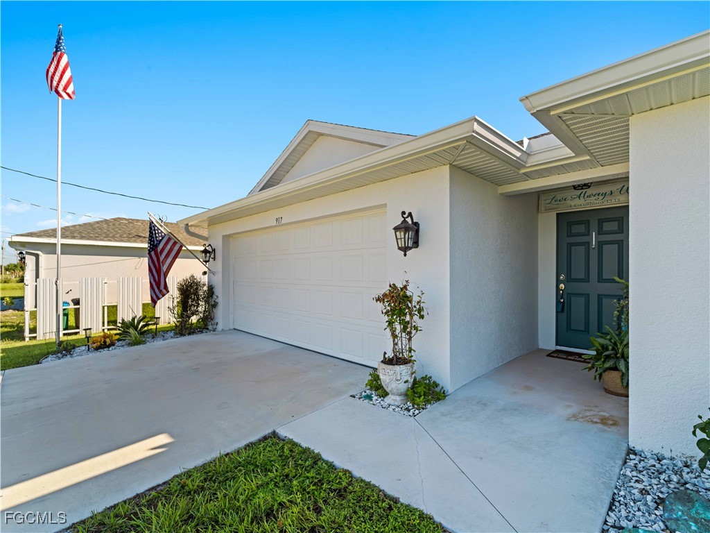 917 NW 13th Avenue Cape Coral FL 33993 2026004720 image4