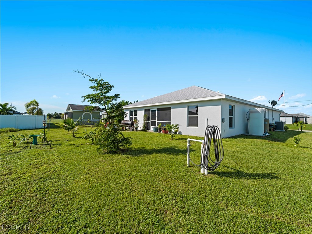 917 NW 13th Avenue Cape Coral FL 33993 2026004720 image43