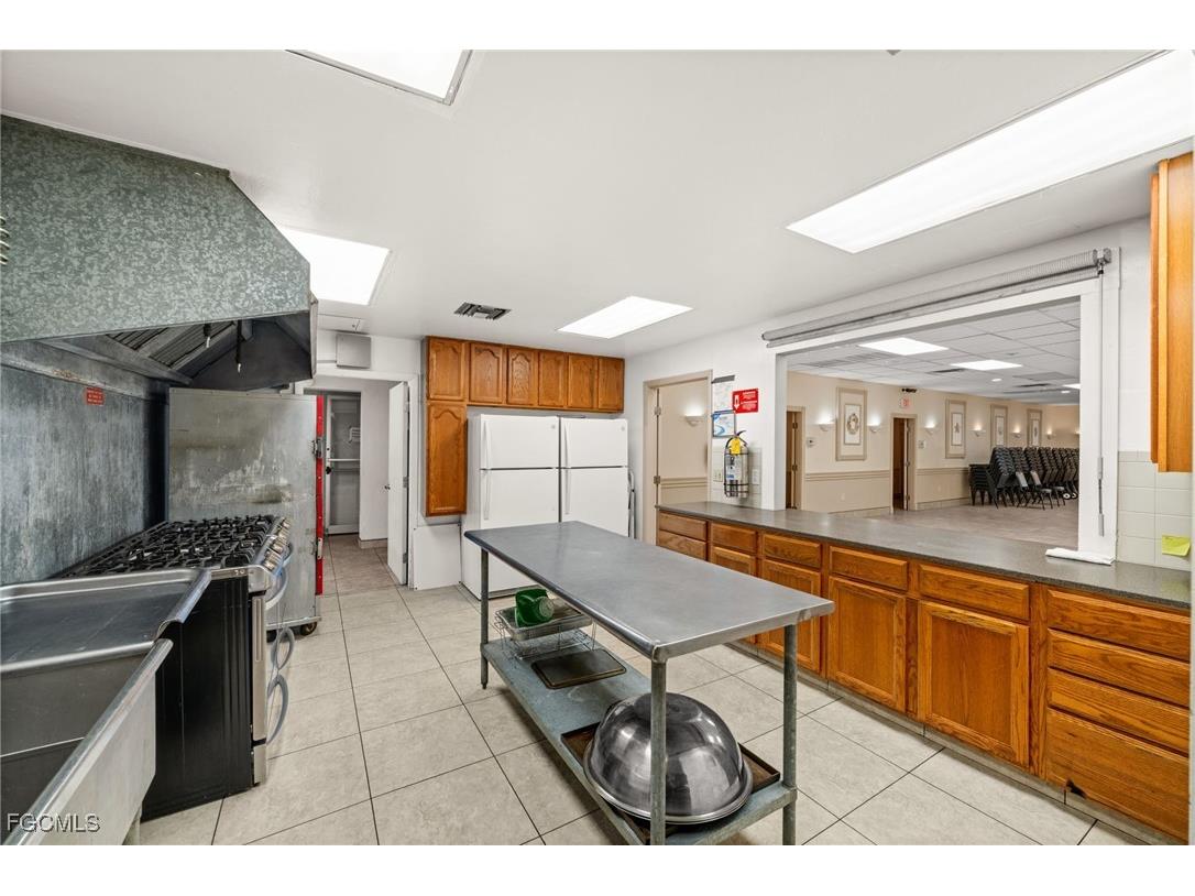 917 SE 47th Terrace Cape Coral FL 33904 2026004766 image20