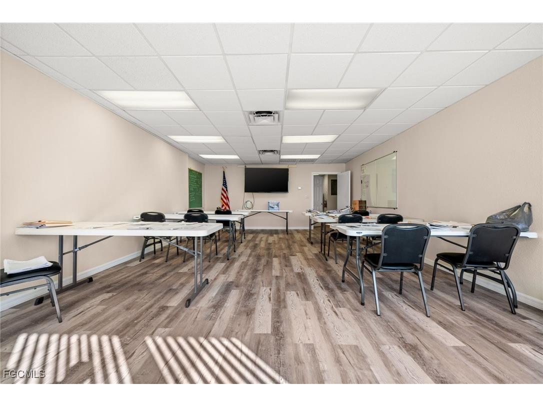 917 SE 47th Terrace Cape Coral FL 33904 2026004766 image36