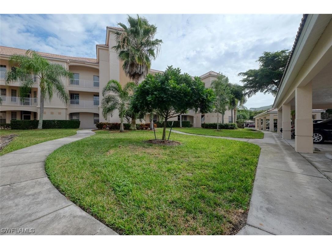 9170 Southmont Cove #106 Fort Myers FL 33908 223036250 image1