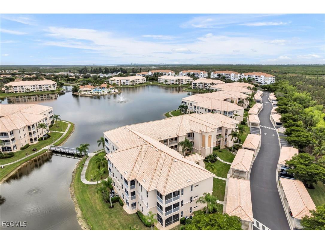 9170 Southmont Cove #302 Fort Myers FL 33908 2025021478 image1