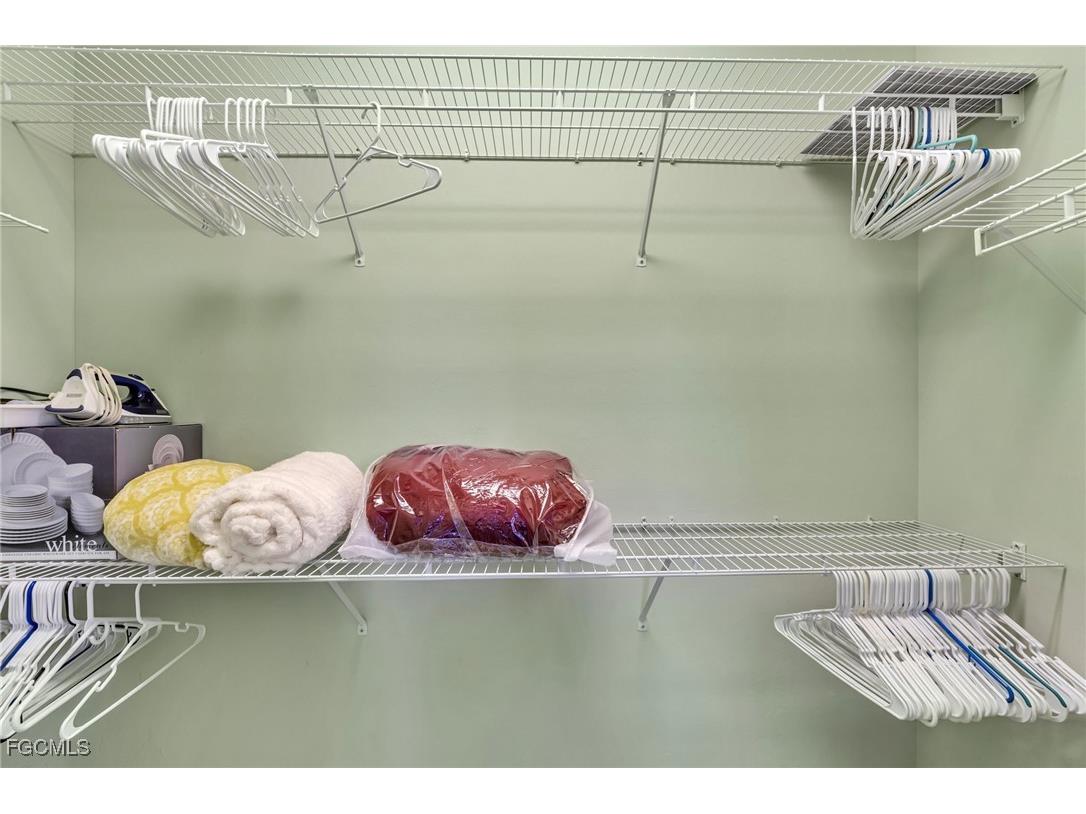 9170 Southmont Cove #302 Fort Myers FL 33908 2025021478 image26