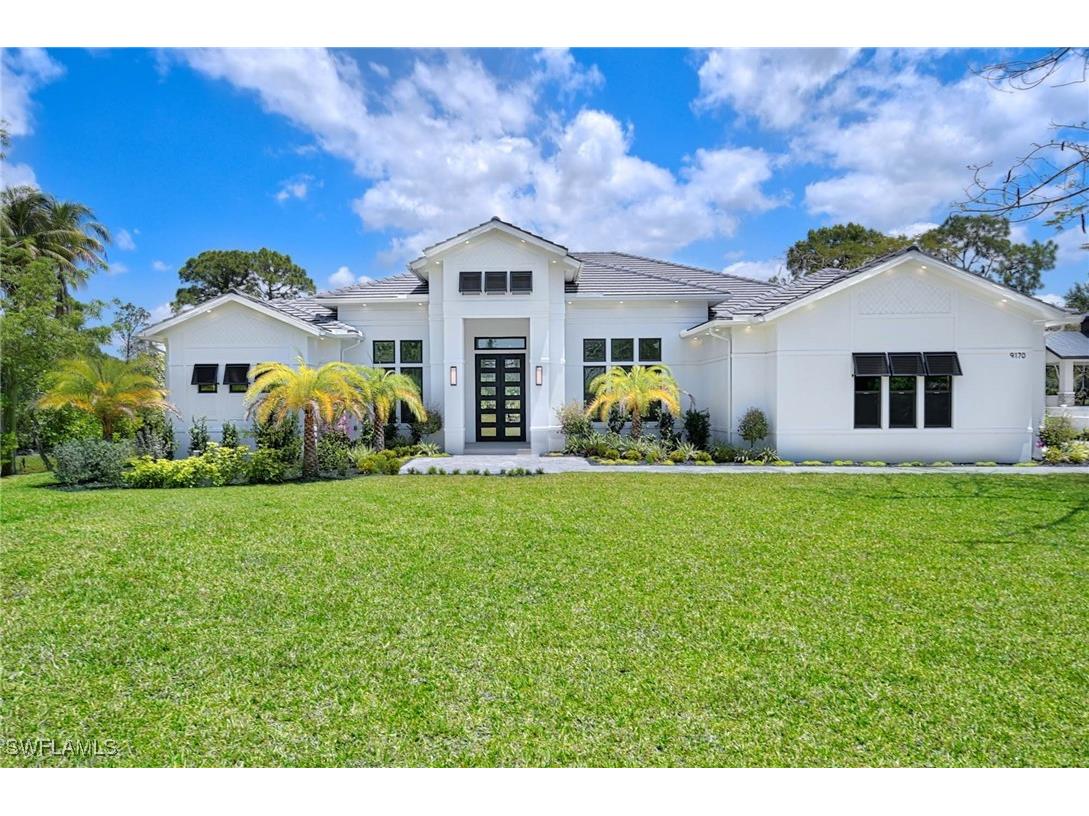 9170 The Lane Naples FL 34109 224036707 image1
