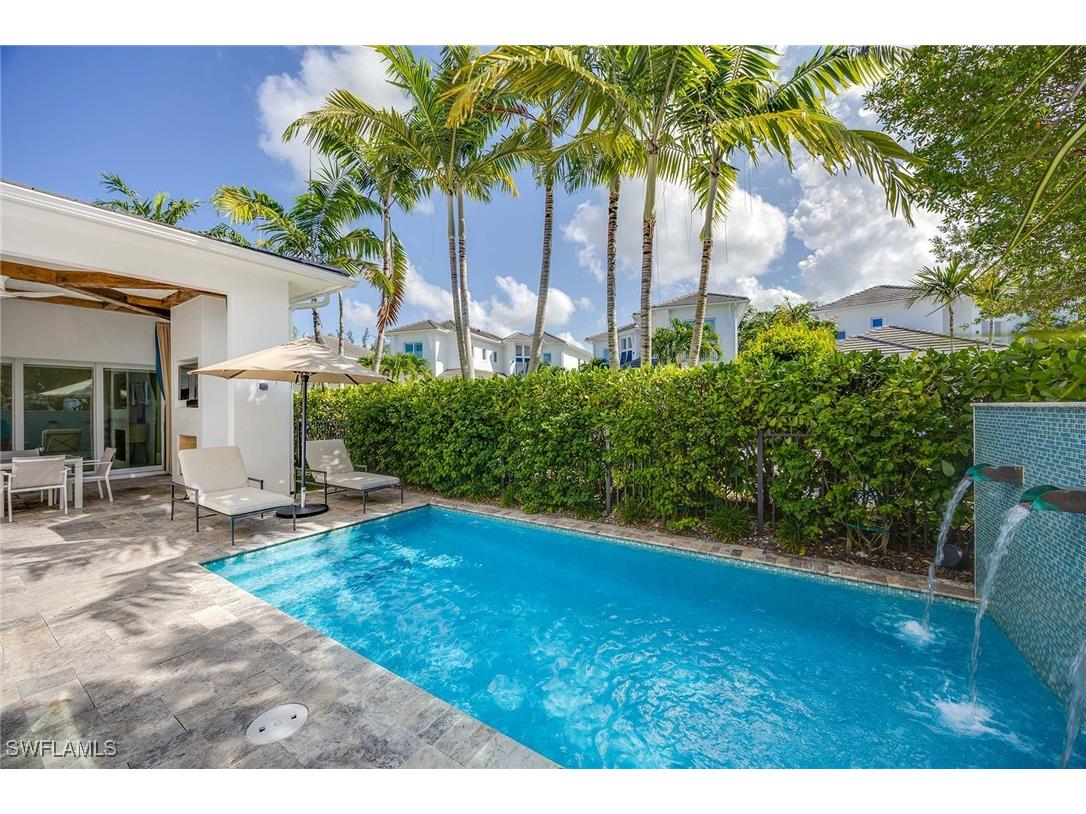 9171 Mercato Lane Naples FL 34108 225069695 image1