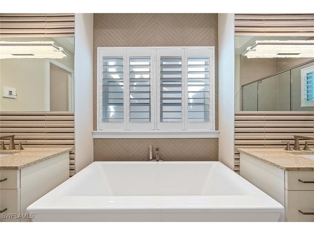 9171 Mercato Lane Naples FL 34108 225069695 image19