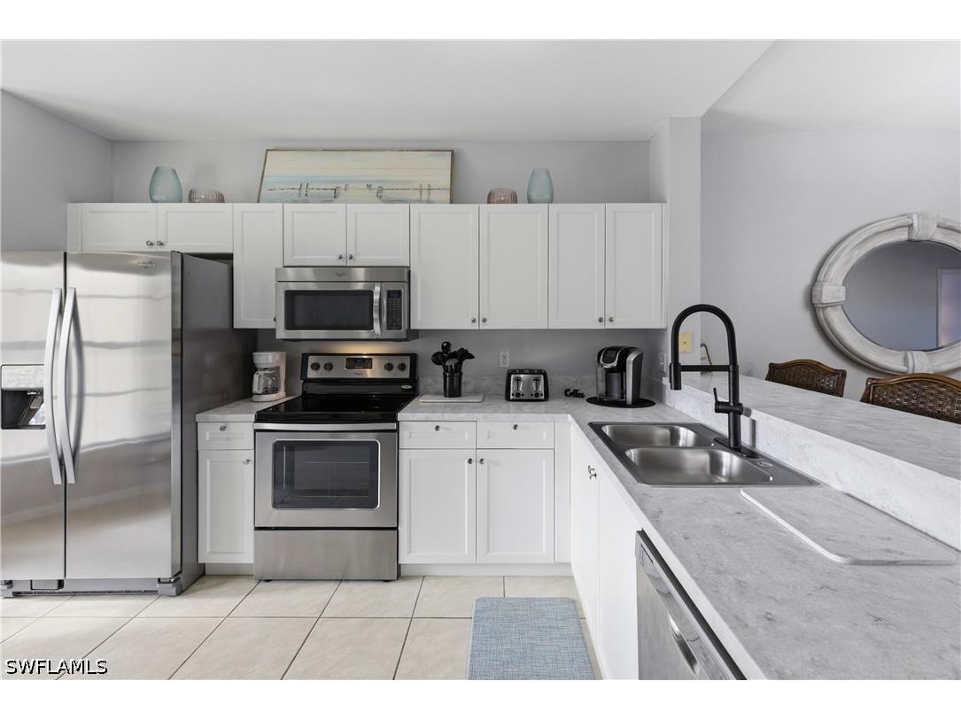9175 Celeste Drive #204 Naples FL 34113 226014527 image6