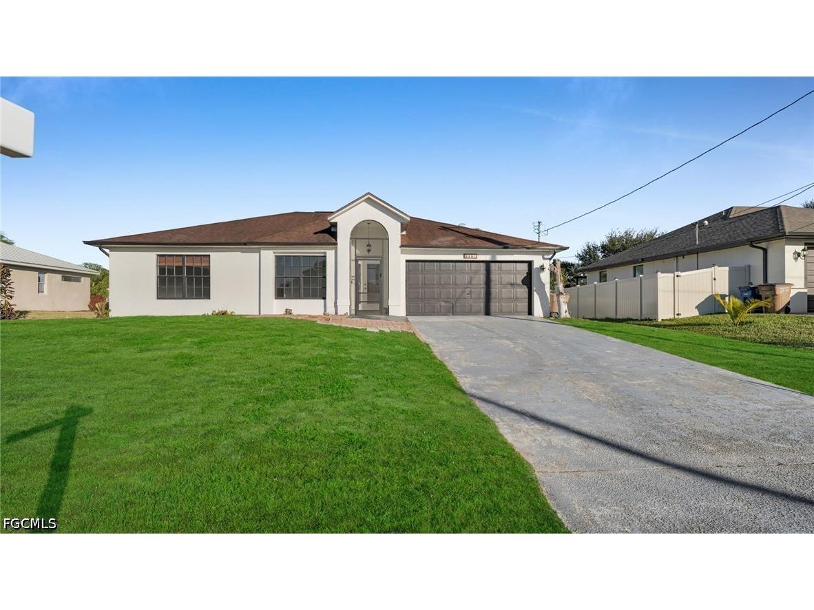 918 Acroft Avenue Lehigh Acres FL 33971 2026016539 image1