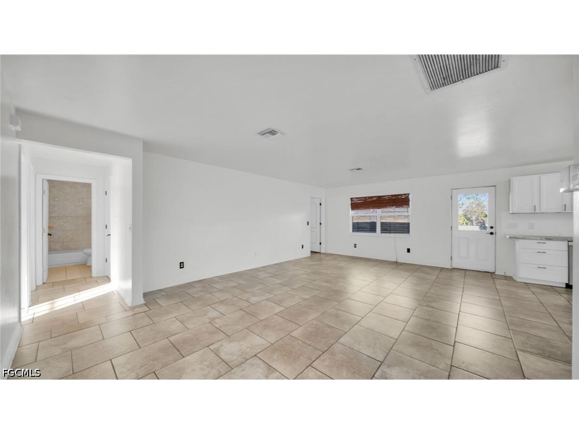 918 Acroft Avenue Lehigh Acres FL 33971 2026016539 image4