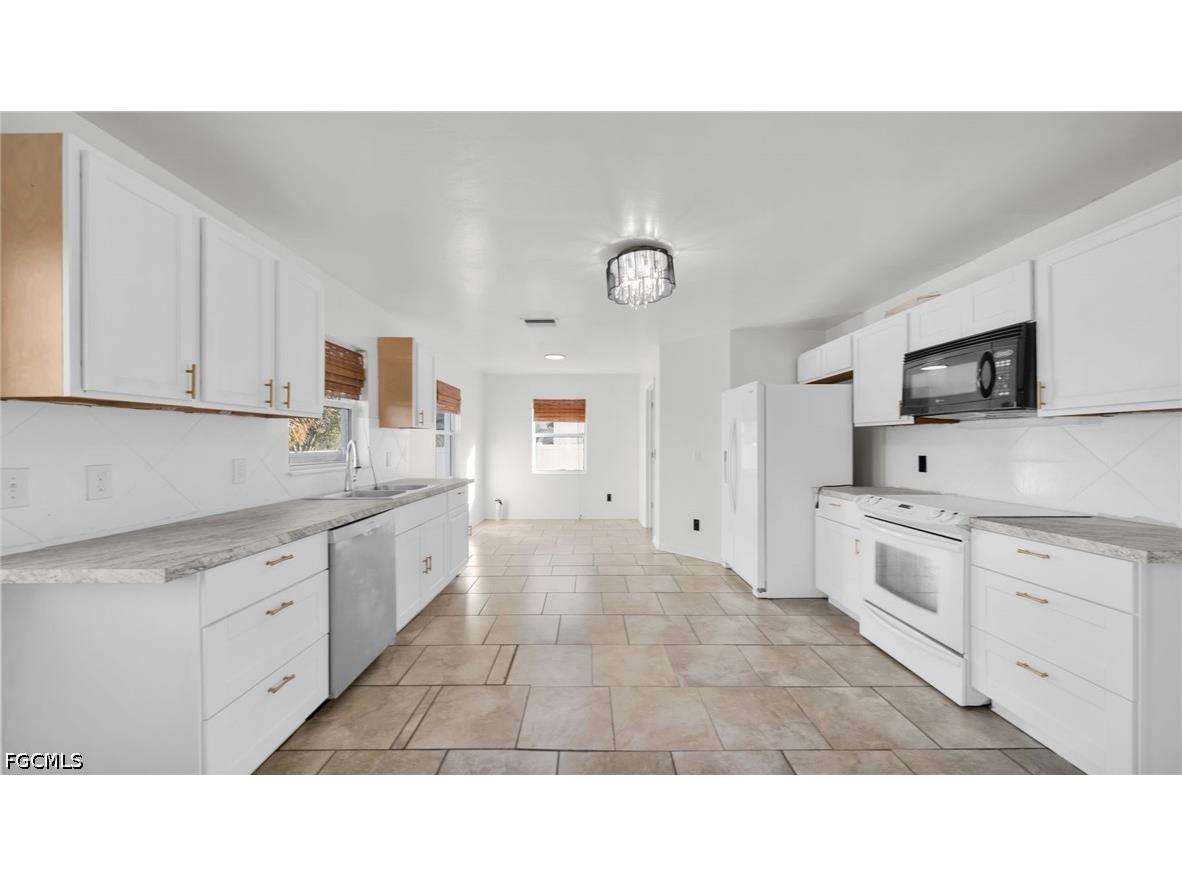 918 Acroft Avenue Lehigh Acres FL 33971 2026016539 image8