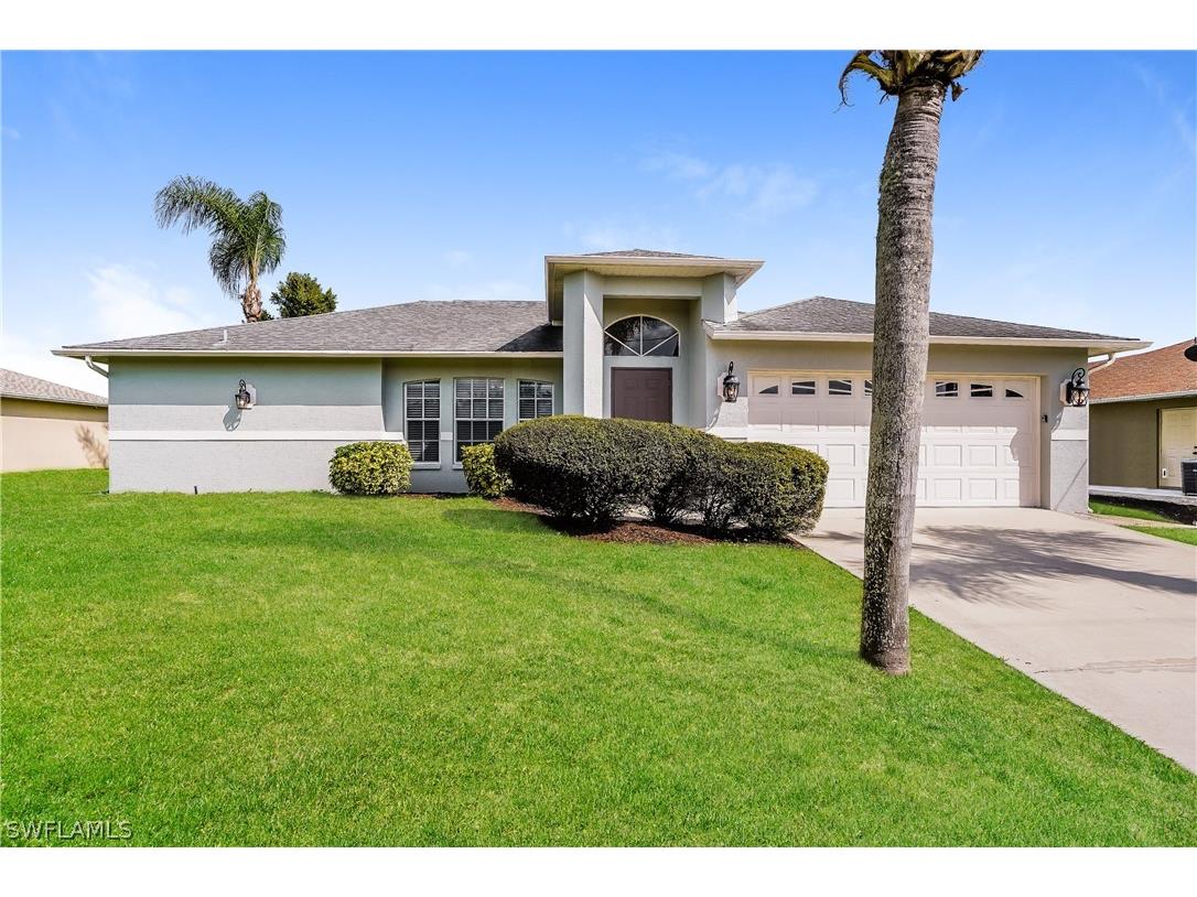 918 Champion Avenue Lehigh Acres FL 33971 224036288 image1