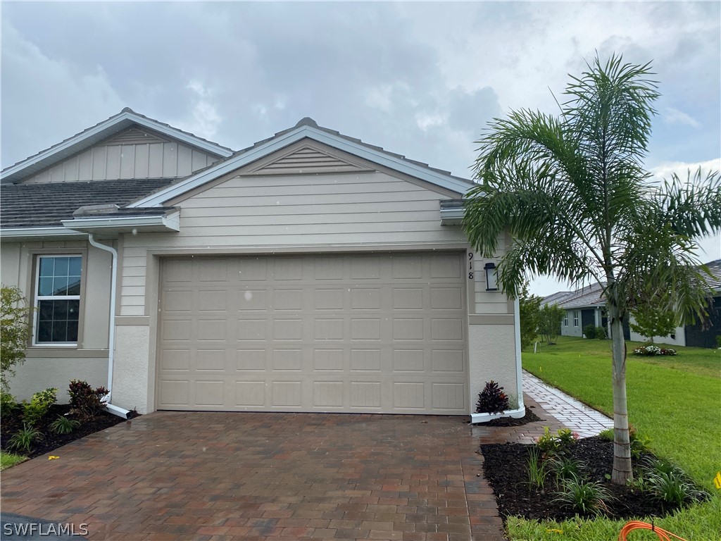 918 Enbrook Loop Naples FL 34114 224048805 image1