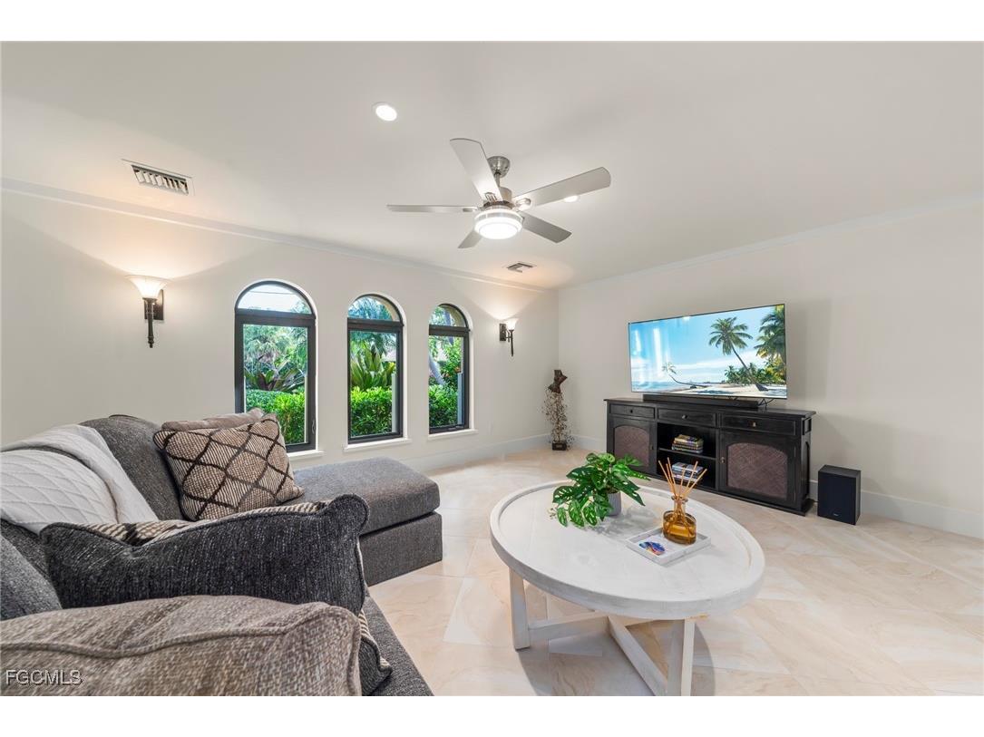 918 Limpet Drive Sanibel FL 33957 2025013823 image19