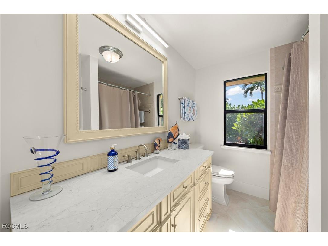 918 Limpet Drive Sanibel FL 33957 2025013823 image36