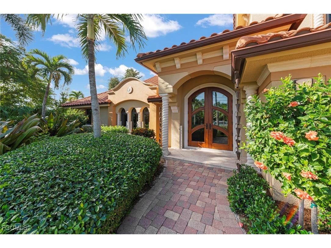 918 Limpet Drive Sanibel FL 33957 2025013823 image5