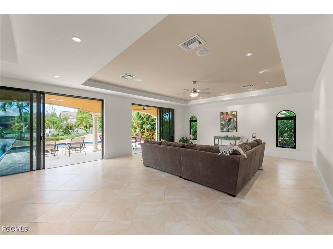 918 Limpet Drive Sanibel FL 33957 2025013823 image8