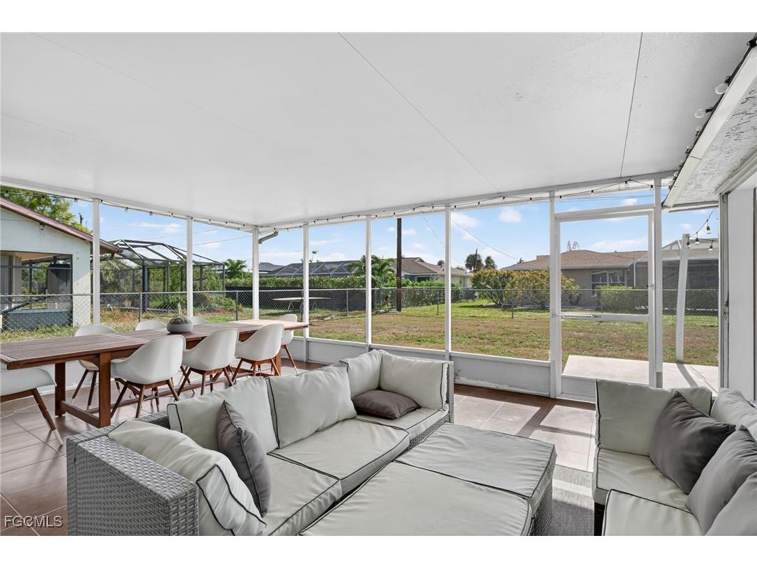 918 SE 35th Street Cape Coral FL 33904 2025025832 image32