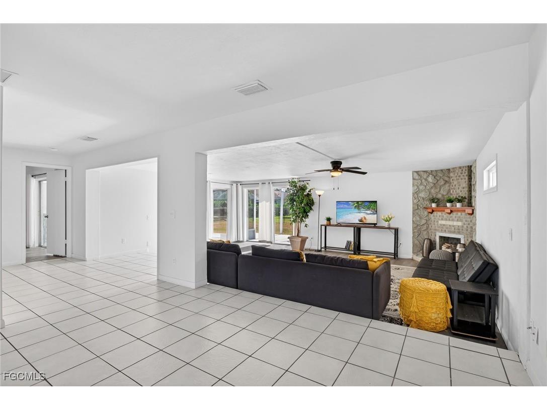 918 SE 35th Street Cape Coral FL 33904 2025025832 image8