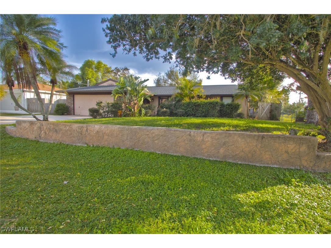 9180 Mandarin Road Fort Myers FL 33967 224000877 image1