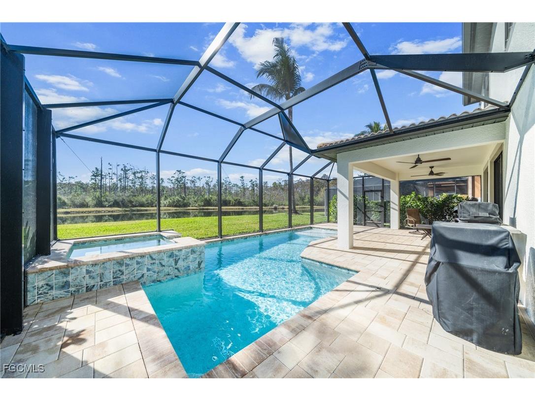 9182 River Otter Drive Fort Myers FL 33912 2025024508 image2