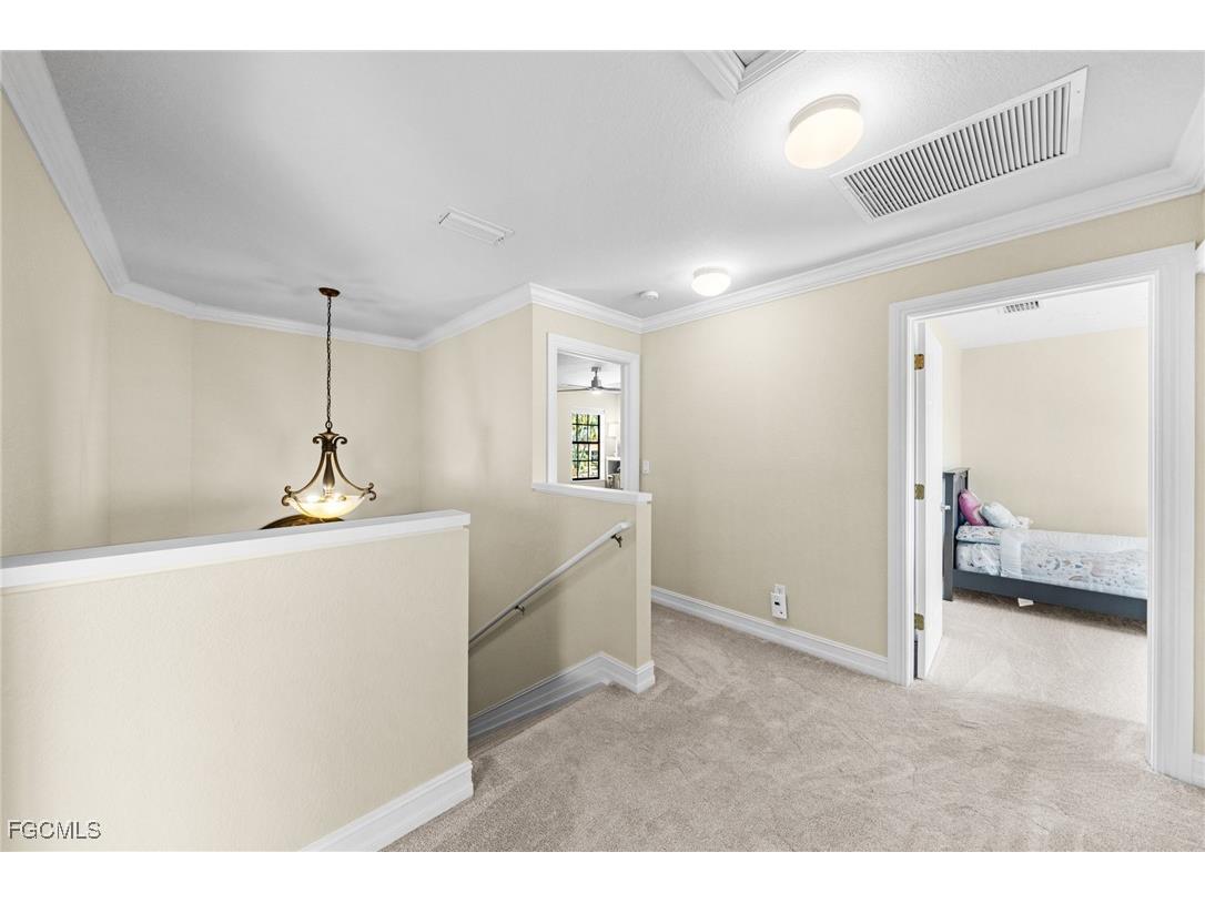 9182 River Otter Drive Fort Myers FL 33912 2025024508 image23
