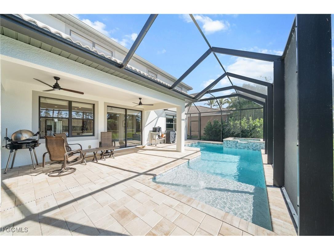 9182 River Otter Drive Fort Myers FL 33912 2025024508 image27