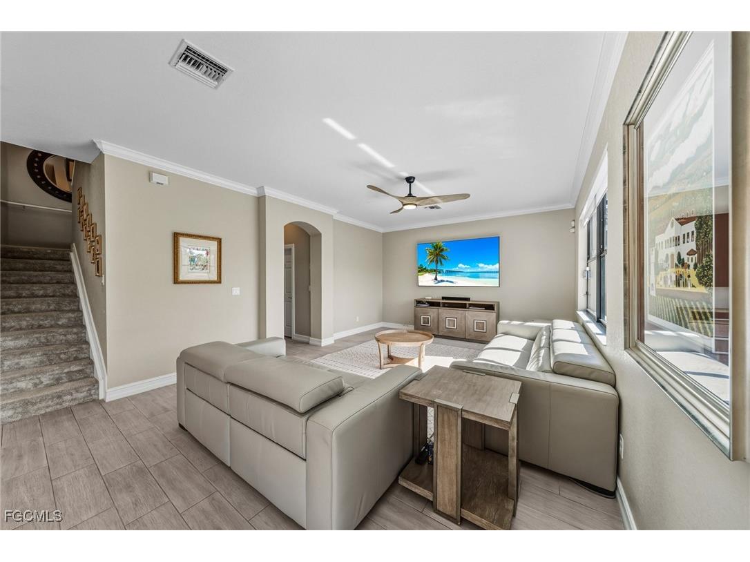 9182 River Otter Drive Fort Myers FL 33912 2025024508 image4