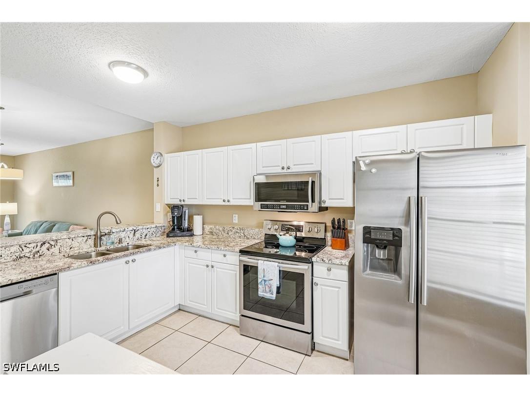 9185 Celeste Drive #1-103 Naples FL 34113 226020532 image1