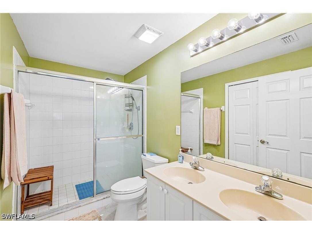 9185 Celeste Drive #1-103 Naples FL 34113 226020532 image22
