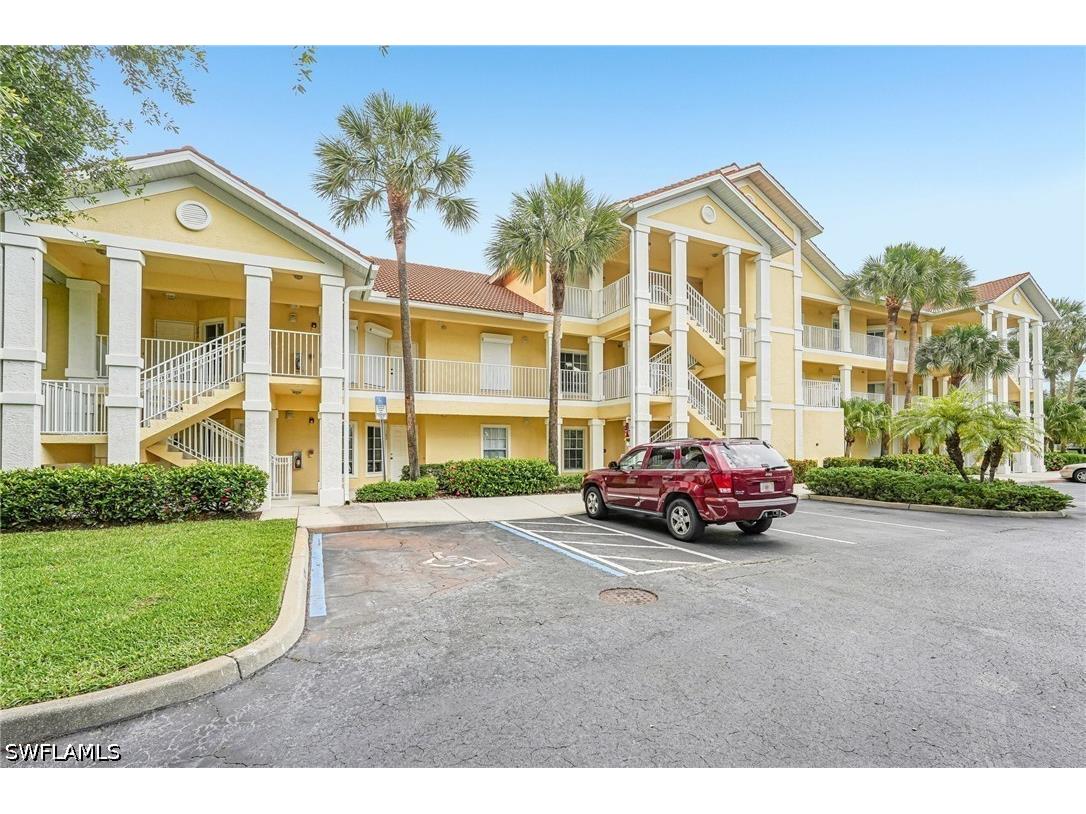 9185 Celeste Drive #1-103 Naples FL 34113 226020532 image3
