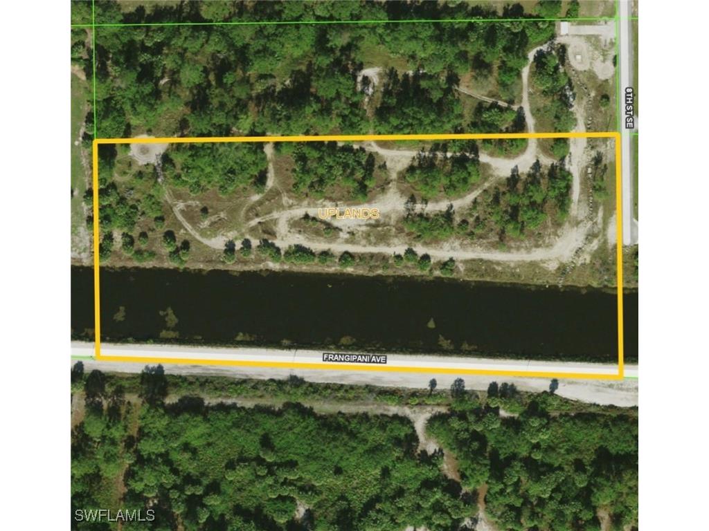 919 8th Street SE Naples FL 34117 225084054 image1