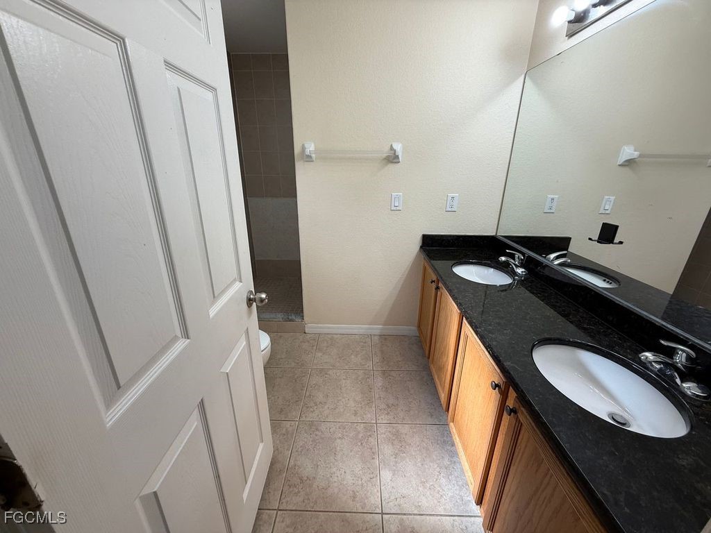 919 Berg Street E Lehigh Acres FL 33974 2025015044 image12